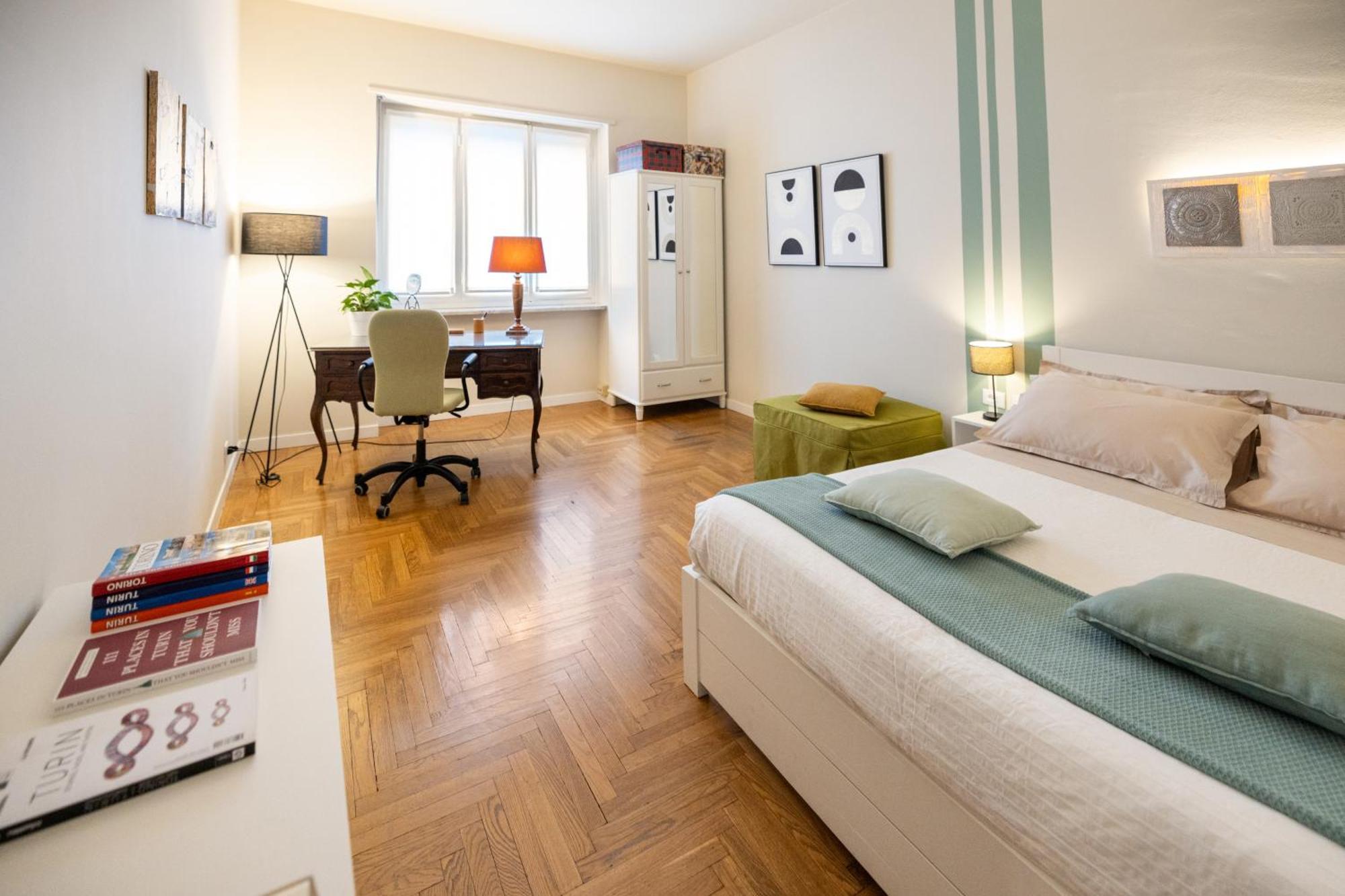 Here Apartment Turin Bagian luar foto
